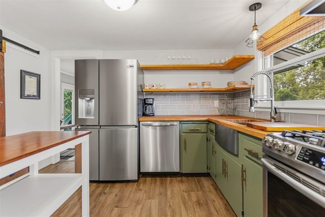 815 W 24th Street, Holland, MI 49423