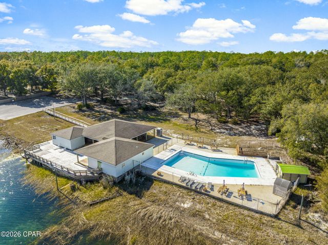 000 Quail Ridge Drive, Chipley, FL 32428