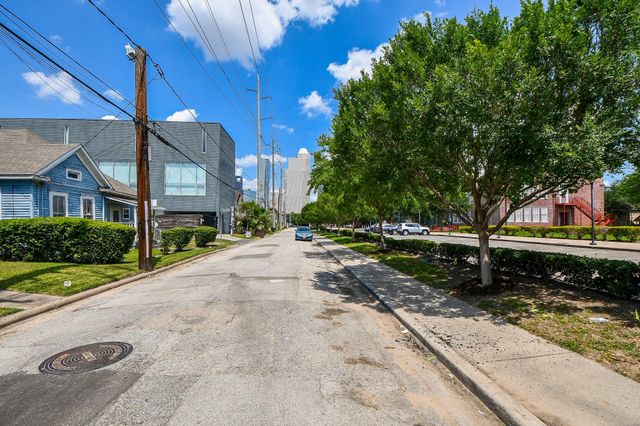 1318 Cleveland Street, Houston, TX 77019