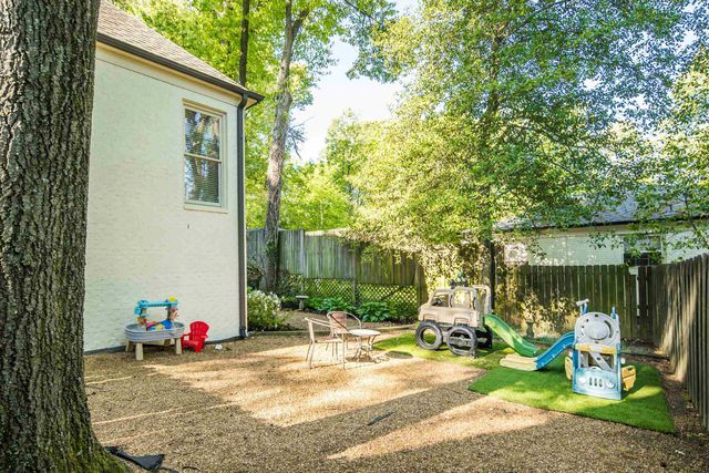 237 WINDOVER RD, Memphis, TN 38111