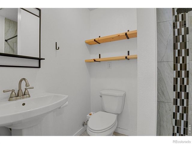 1216 Kingston Street, Aurora, CO 80010