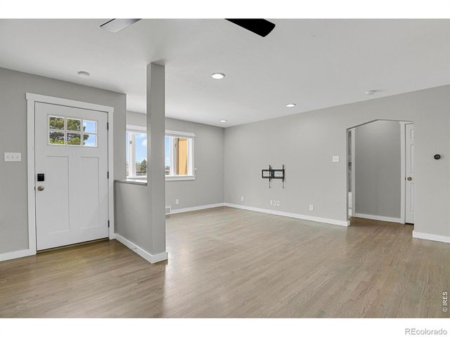 1216 Kingston Street, Aurora, CO 80010