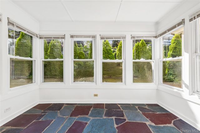 2 Argyle Road, Rye Brook, NY 10573
