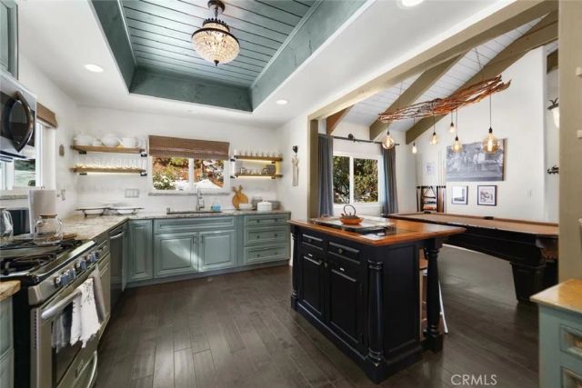 943 Nadelhorn, Lake Arrowhead, CA 92352