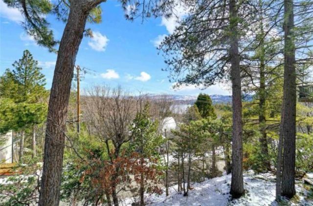 943 Nadelhorn, Lake Arrowhead, CA 92352