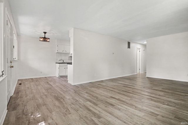 676 Milwaukee Avenue, Elkhart, IN 46514
