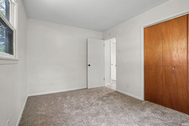 676 Milwaukee Avenue, Elkhart, IN 46514