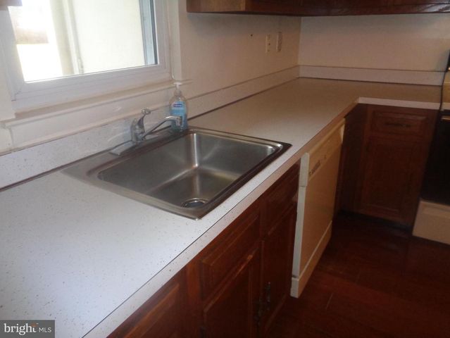 130 DORCHESTER DR, Southampton, NJ 08088