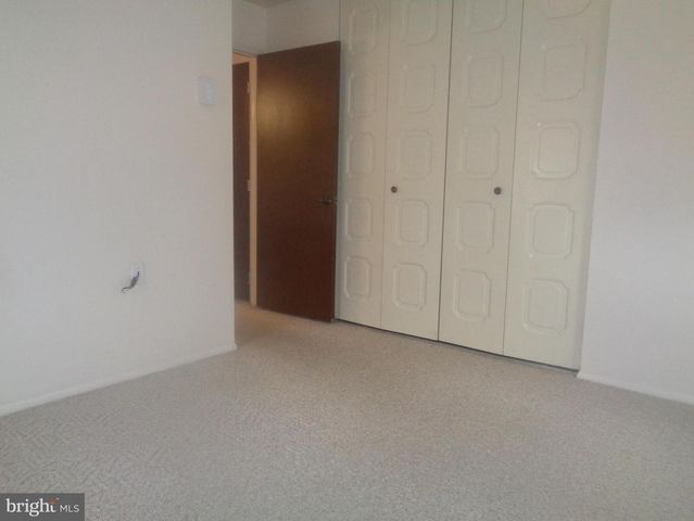 130 DORCHESTER DR, Southampton, NJ 08088