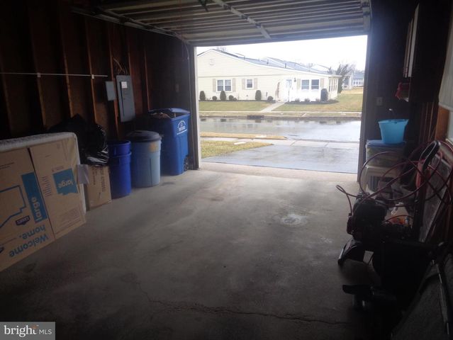 130 DORCHESTER DR, Southampton, NJ 08088