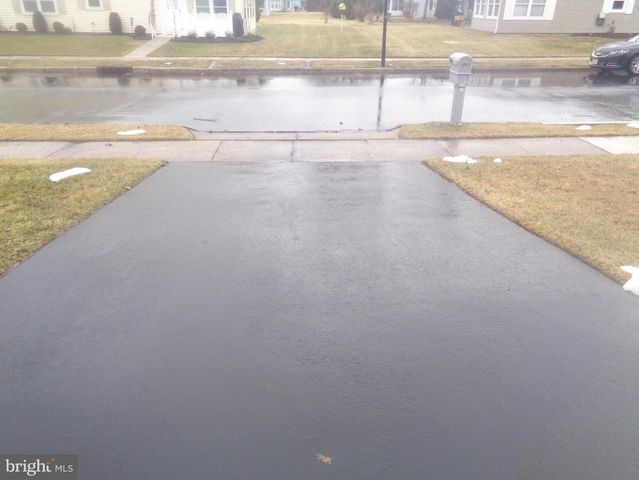 130 DORCHESTER DR, Southampton, NJ 08088