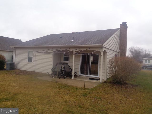 130 DORCHESTER DR, Southampton, NJ 08088