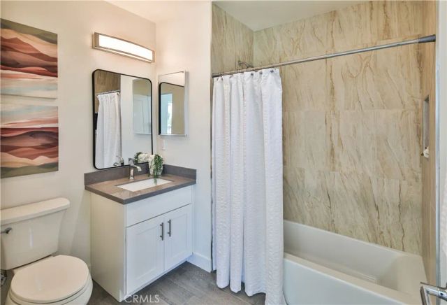 6836 Whitman Avenue, Van Nuys, CA 91406