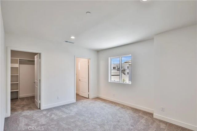 6836 Whitman Avenue, Van Nuys, CA 91406