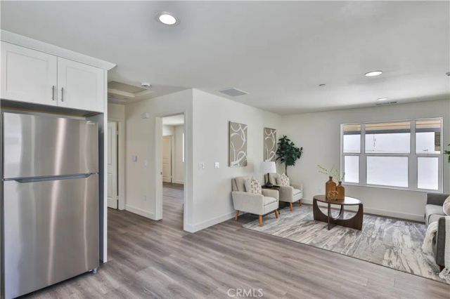 6836 Whitman Avenue, Van Nuys, CA 91406