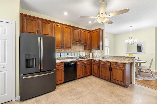 851 NW Sorrento Lane, Port St. Lucie, Port St Lucie, FL 34986