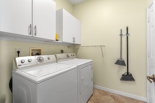 851 NW Sorrento Lane, Port St. Lucie, Port St Lucie, FL 34986
