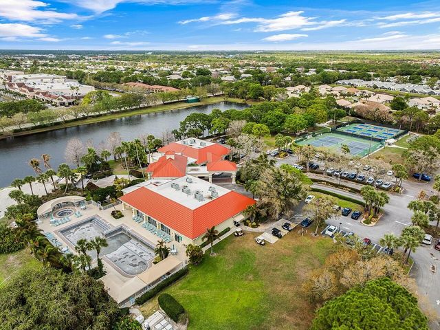 851 NW Sorrento Lane, Port St. Lucie, Port St Lucie, FL 34986