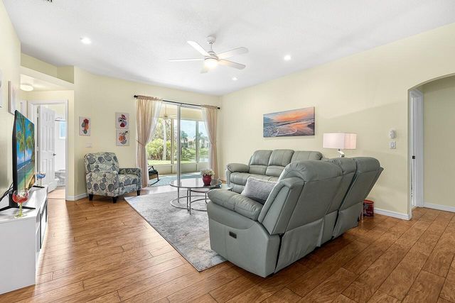 851 NW Sorrento Lane, Port St. Lucie, Port St Lucie, FL 34986