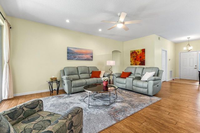 851 NW Sorrento Lane, Port St. Lucie, Port St Lucie, FL 34986
