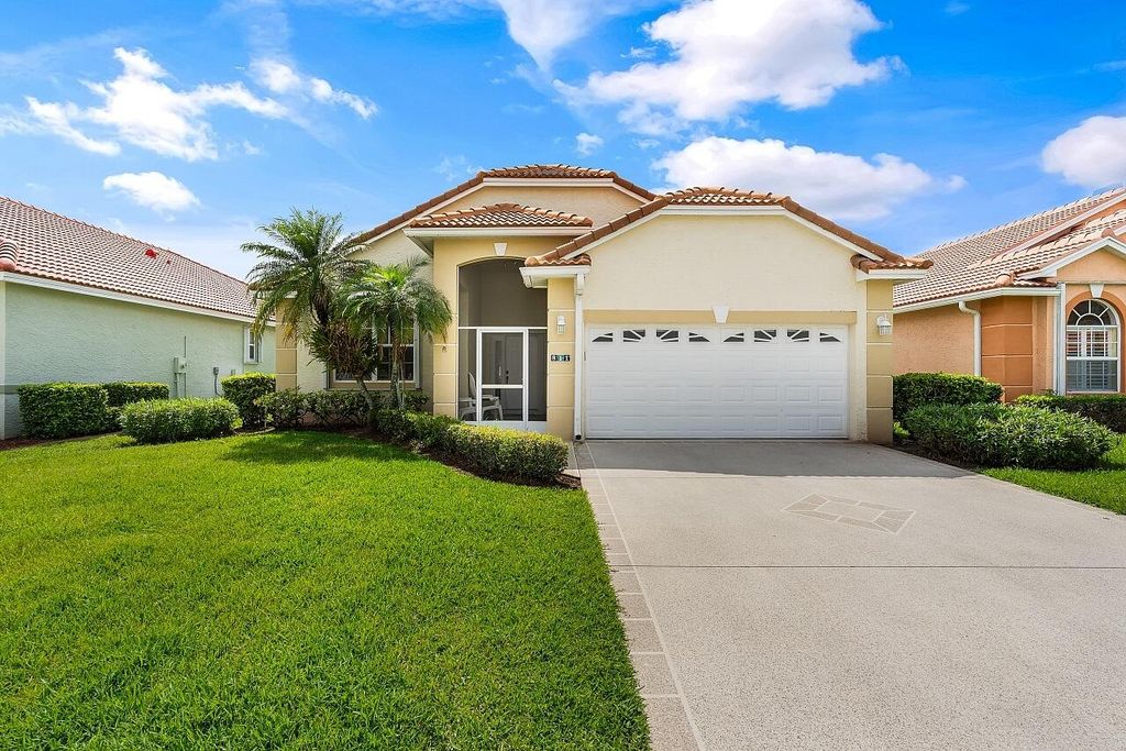 851 NW Sorrento Lane, Port St. Lucie, Port St Lucie, FL 34986
