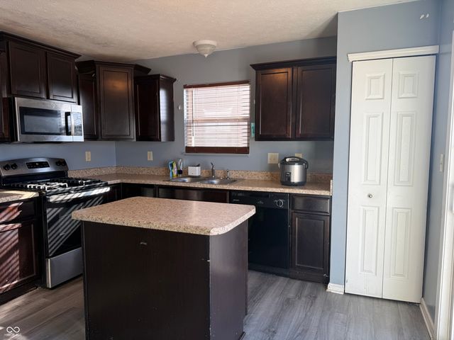 6748 Trey Drive, Camby, IN 46113