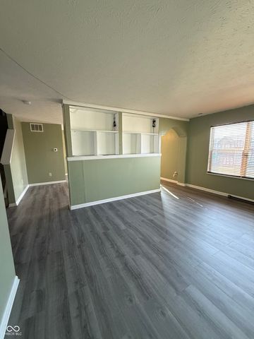 6748 Trey Drive, Camby, IN 46113