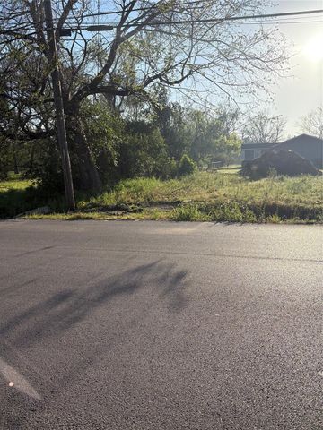 1826 Dewalt Street, Houston, TX 77088