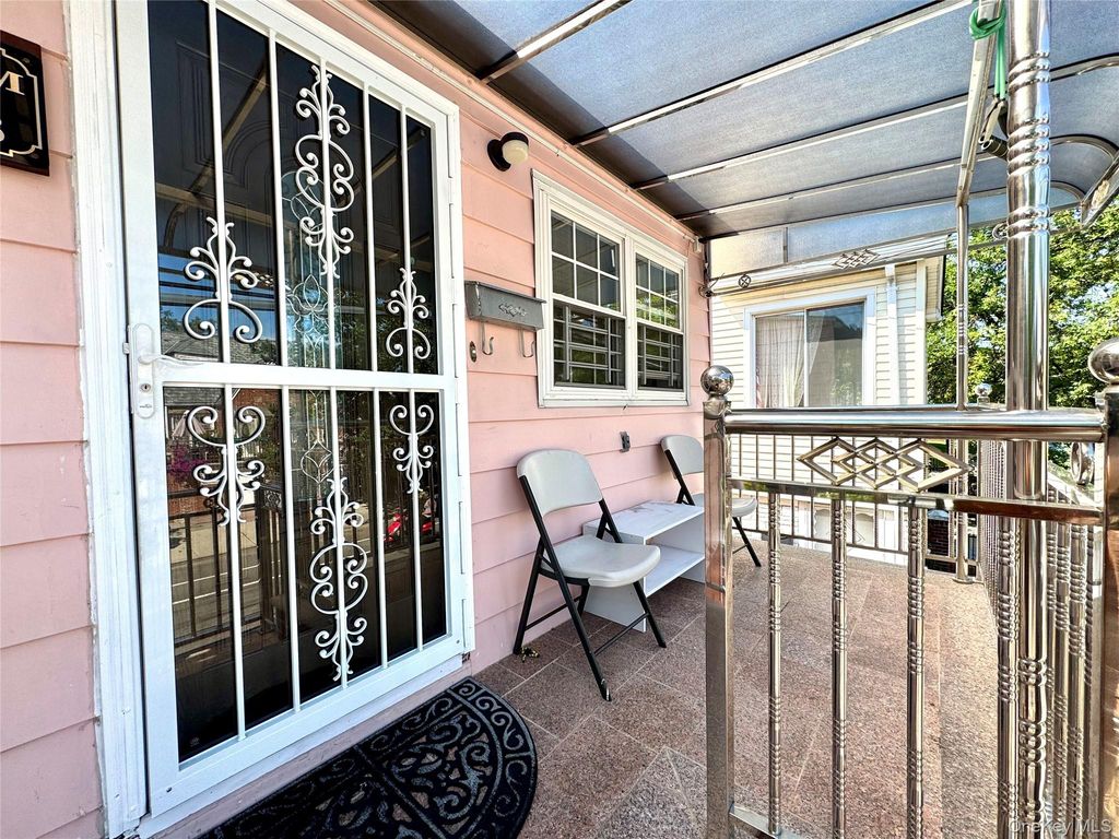 25-18 82nd Street, Jackson Heights, NY 11370 — photo 2