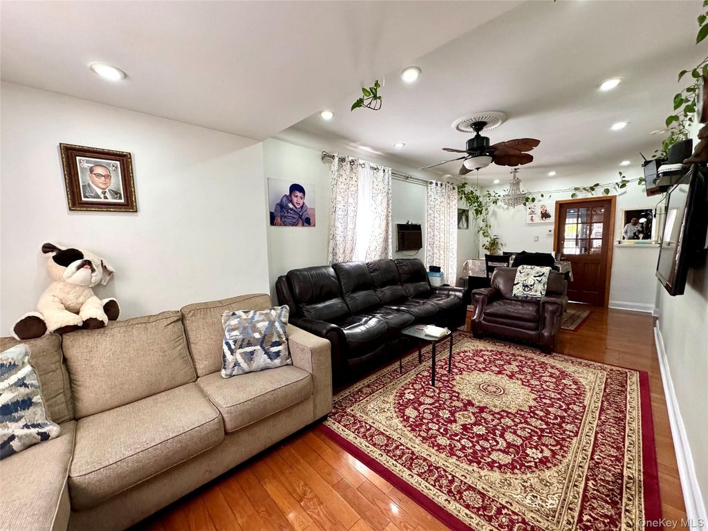 25-18 82nd Street, Jackson Heights, NY 11370 — photo 3