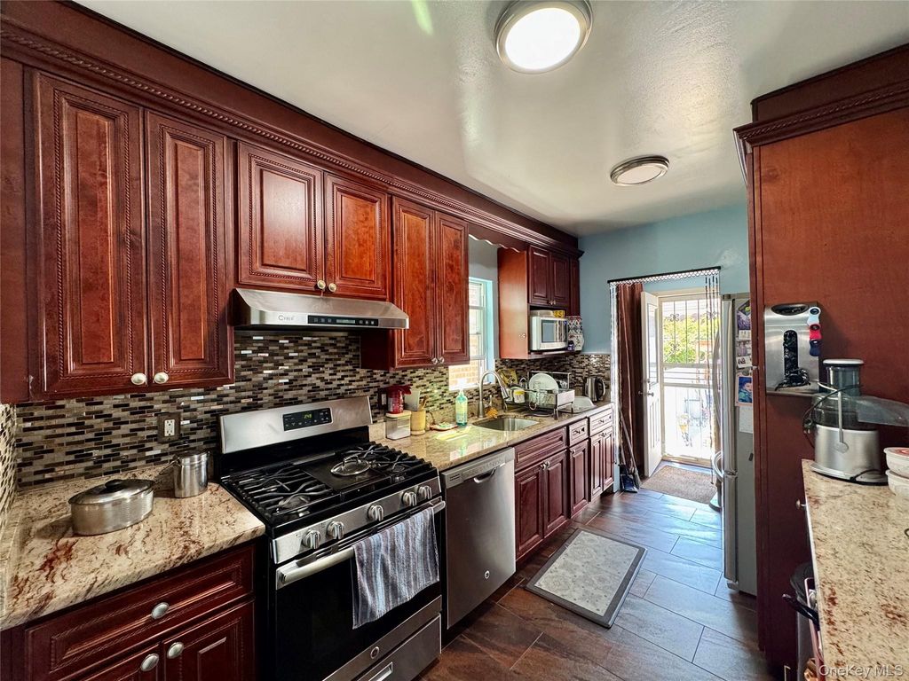25-18 82nd Street, Jackson Heights, NY 11370 — photo 5