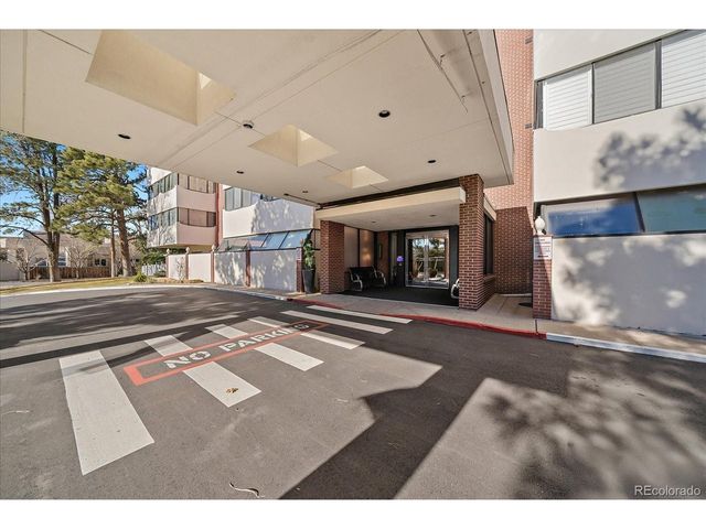 3131 E Alameda Ave 706, Denver, CO 80209