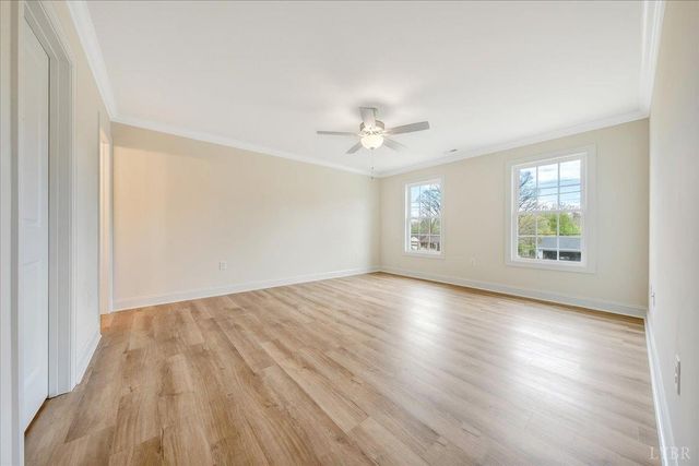 23 Lochwood Hill Drive, Goode, VA 24556