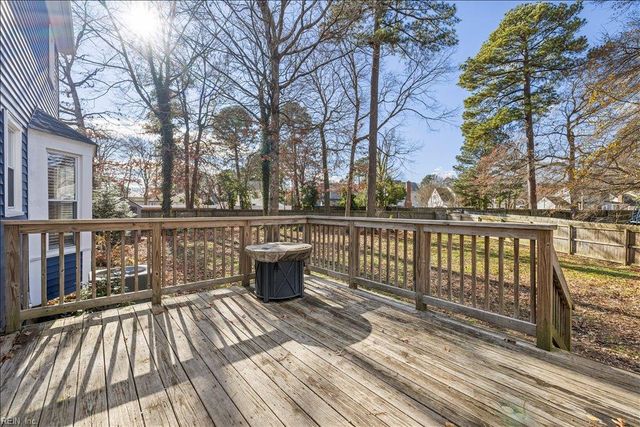 925 Lockspur CRES, Newport News, VA 23608