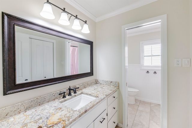 301 Estate Dr, Houma, LA 70364