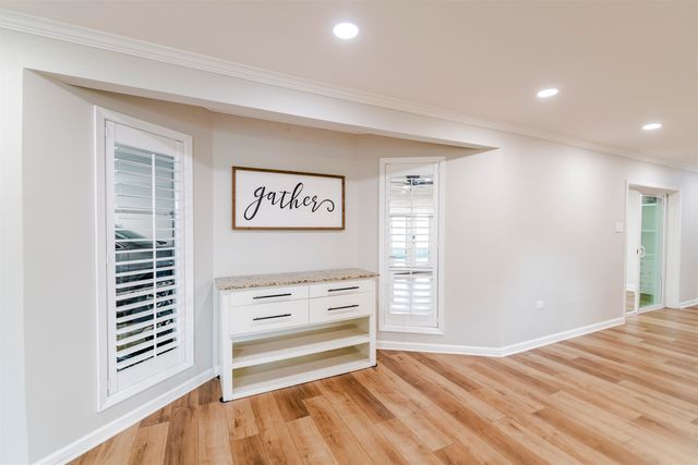 301 Estate Dr, Houma, LA 70364