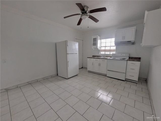8014 N Lopez Street, Rio Grande City, TX 78582