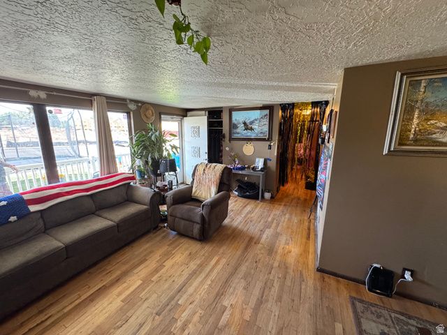 288 W 1300 N, Sunset, UT 84015