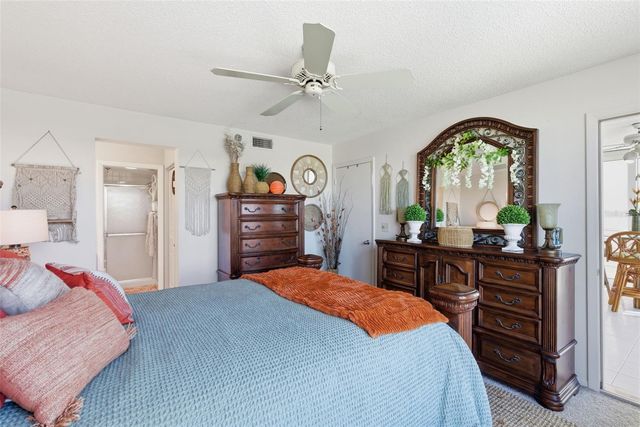 4530 PINEBROOK CIRCLE 301, Bradenton, FL 34209