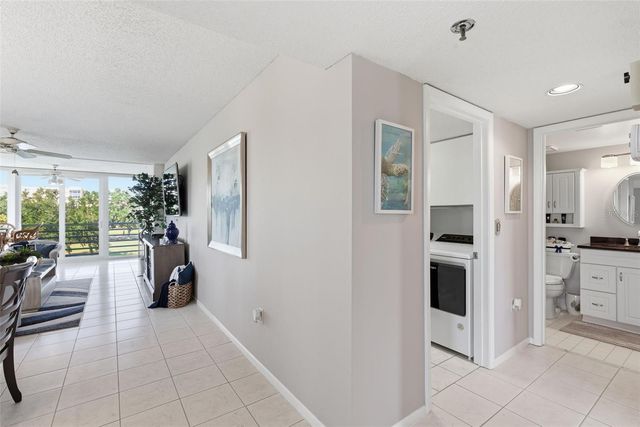 4530 PINEBROOK CIRCLE 301, Bradenton, FL 34209
