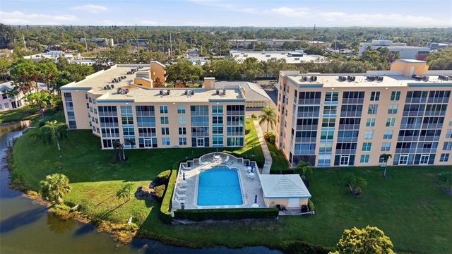 4530 PINEBROOK CIRCLE 301, Bradenton, FL 34209