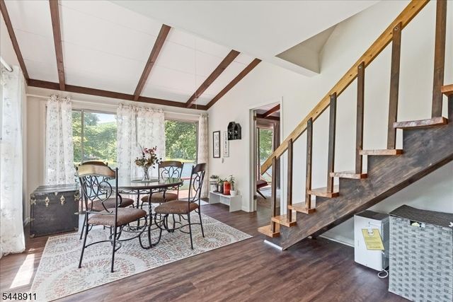 907 Plymouth Lake Dr, Stillwater Twp., NJ 07860