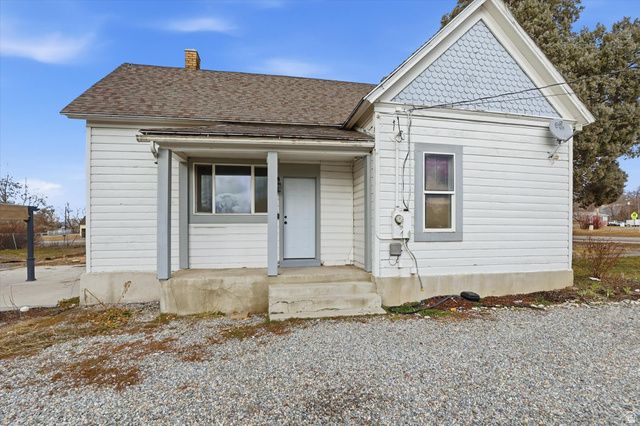 9 S 200 W, Smithfield, UT 84335