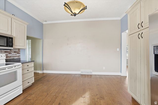 9 S 200 W, Smithfield, UT 84335