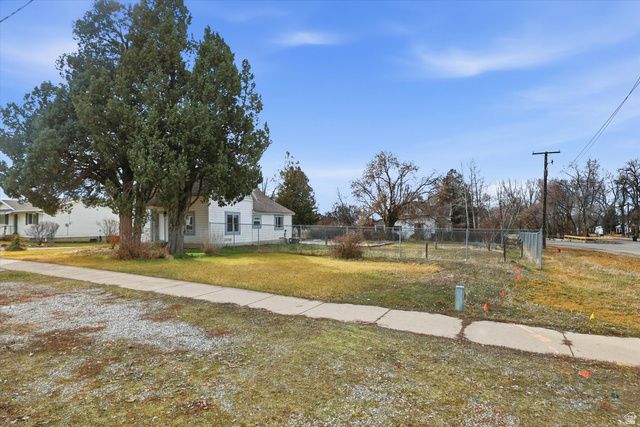 9 S 200 W, Smithfield, UT 84335