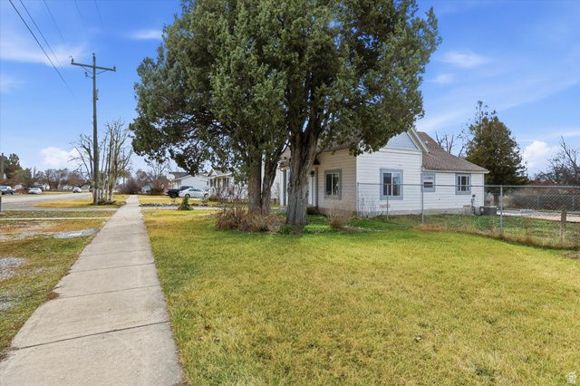 9 S 200 W, Smithfield, UT 84335