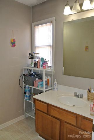 225 Mcdade Road, Forest City, NC 28043