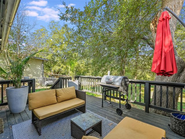 2001 Tillery ST, Austin, TX 78723