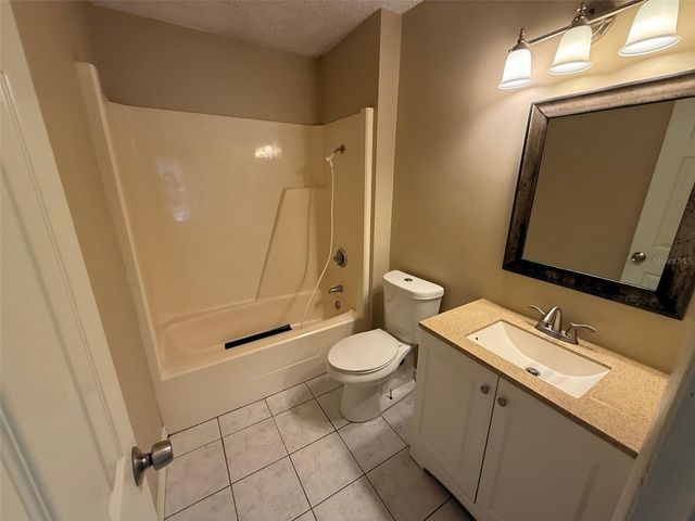 9085 HEATHER BOULEVARD, Weeki Wachee, FL 34613