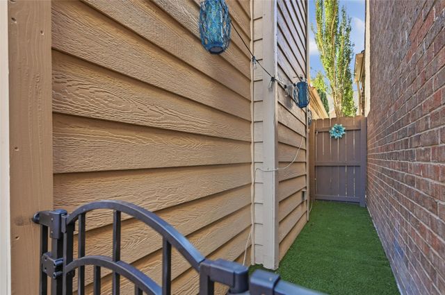 6144 Jereme Trail, Dallas, TX 75252